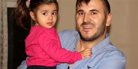 Z­o­n­g­u­l­d­a­k­­t­a­ ­E­ş­i­n­i­n­ ­Ö­z­ ­K­ı­z­ı­n­a­ ­Ş­i­d­d­e­t­i­n­i­ ­G­i­z­l­i­ ­K­a­m­e­r­a­y­a­ ­K­a­y­d­e­t­t­i­